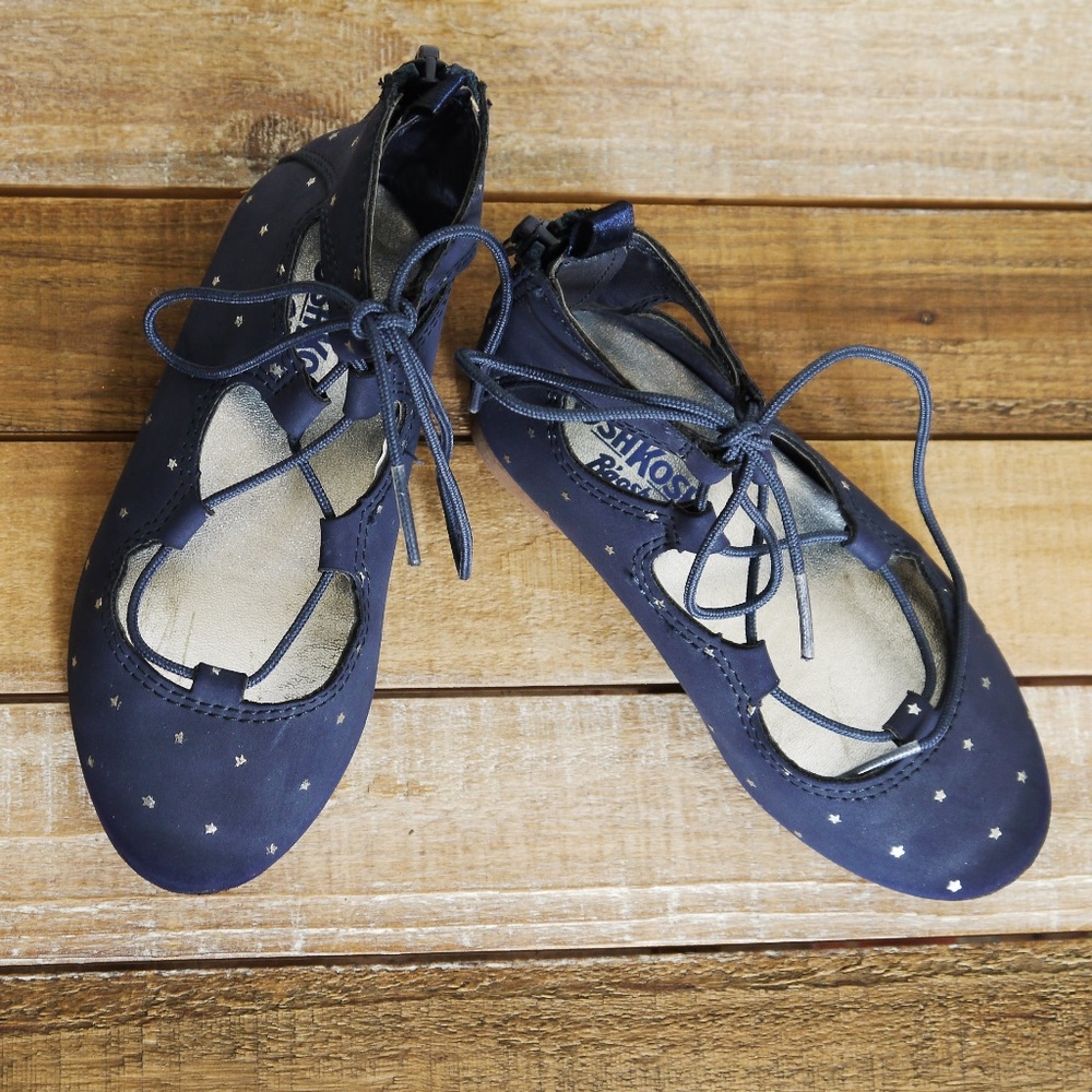 Oshkosh blue flats